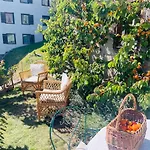 Luxury Family With Extraordinary Mountain Views בקתה Trin
