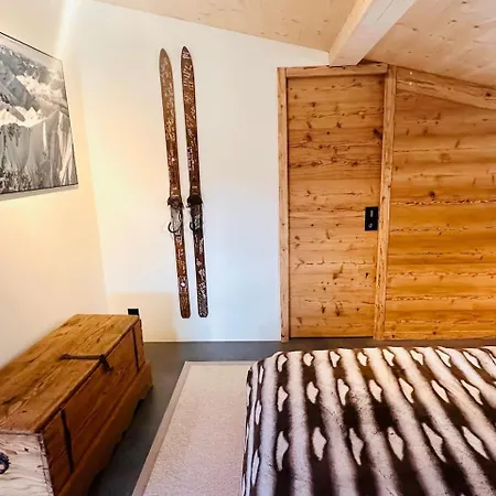 Luxury Family With Extraordinary Mountain Views Chalet Trin