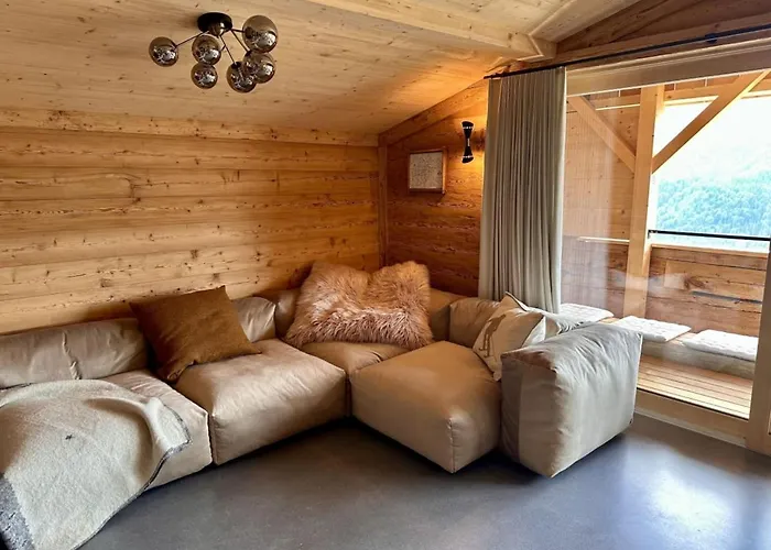 Luxury Family With Extraordinary Mountain Views * Trin