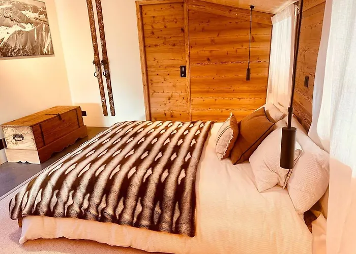 Luxury Family With Extraordinary Mountain Views