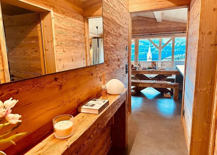 בקתה Luxury Family With Extraordinary Mountain Views